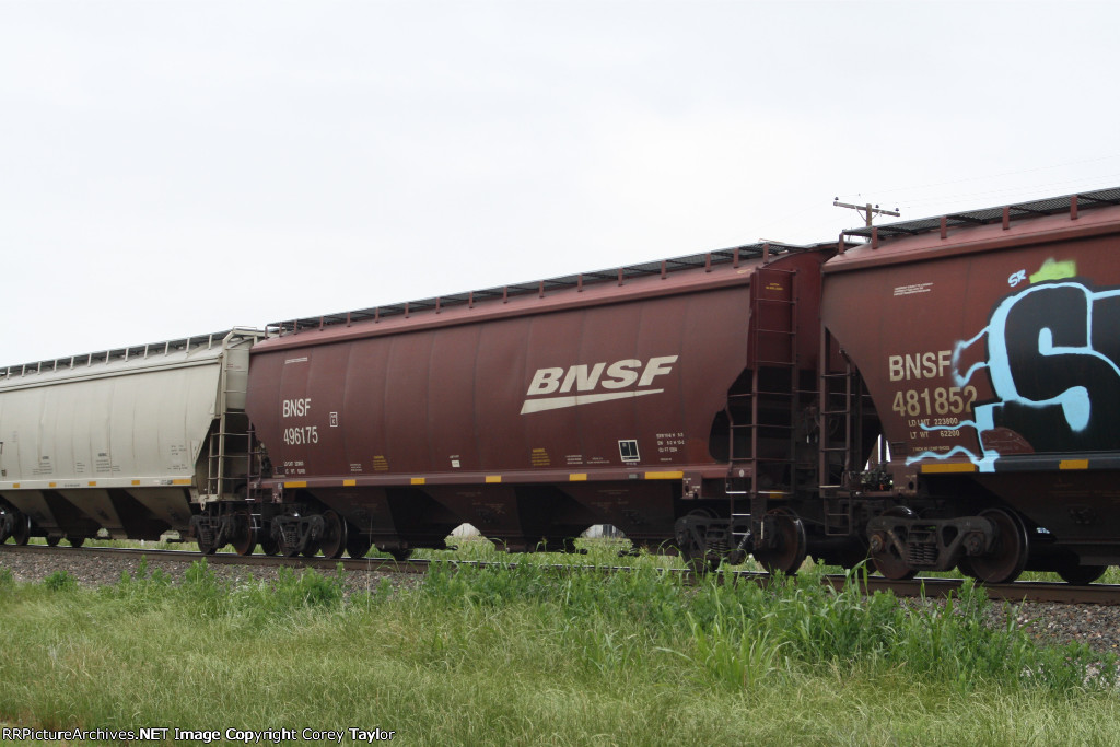 BNSF 496175